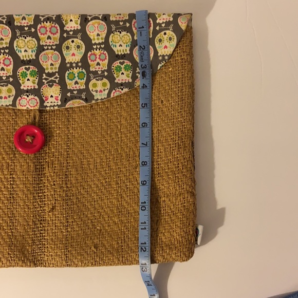 It’s a wrap burlap bag with sugar skulls, laptop bag, accessory bag - Picture 14 of 14